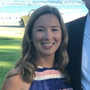 Meet your Posher, Elise